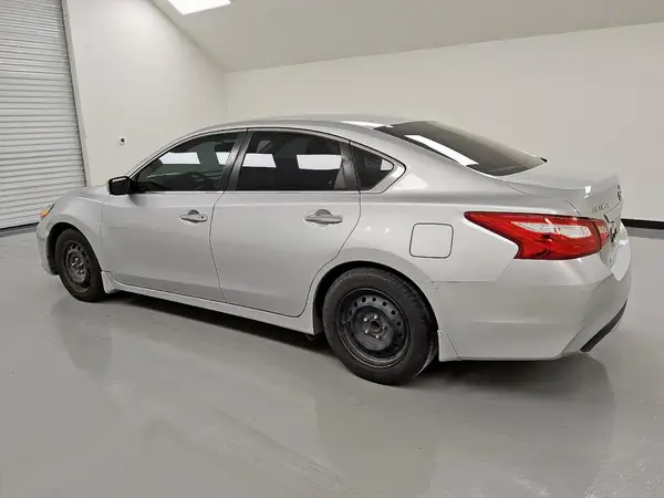1N4AL3AP1HN311336 2017 NISSAN ALTIMA - Image 2