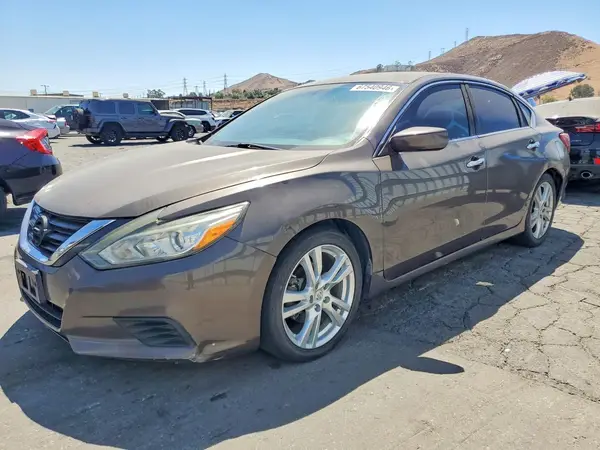 1N4AL3AP1HN313619 2017 NISSAN ALTIMA - Image 1
