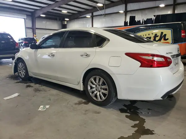 1N4AL3AP1HN315788 2017 NISSAN ALTIMA - Image 2
