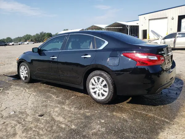 1N4AL3AP1HN318951 2017 NISSAN ALTIMA - Image 2