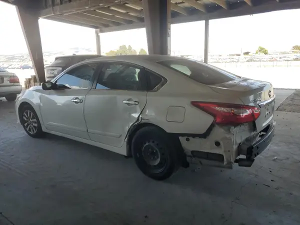 1N4AL3AP1HN319260 2017 NISSAN ALTIMA - Image 2