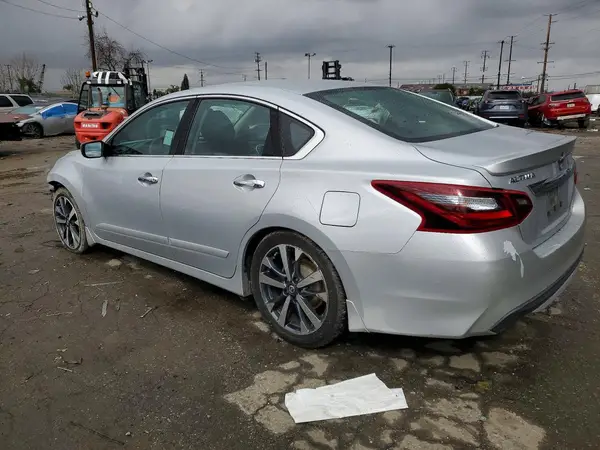 1N4AL3AP1HN322501 2017 NISSAN ALTIMA - Image 2