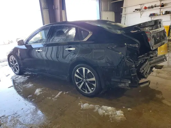1N4AL3AP1HN327410 2017 NISSAN ALTIMA - Image 2