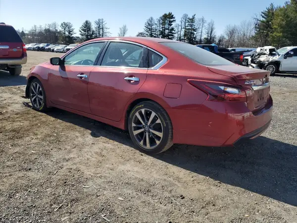 1N4AL3AP1HN330422 2017 NISSAN ALTIMA - Image 2