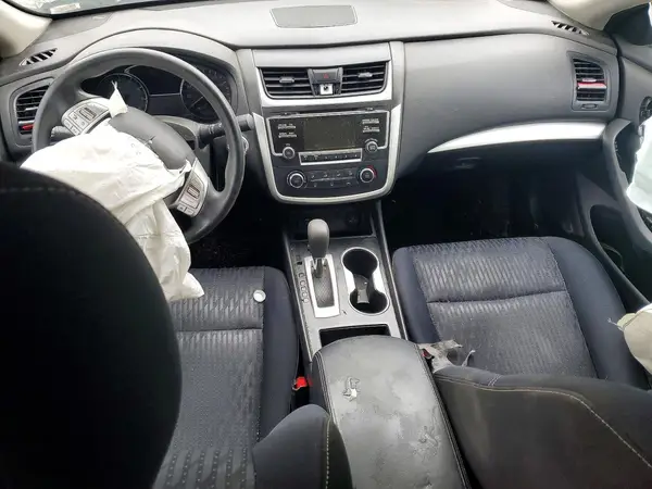 1N4AL3AP1HN330677 2017 NISSAN ALTIMA - Image 8
