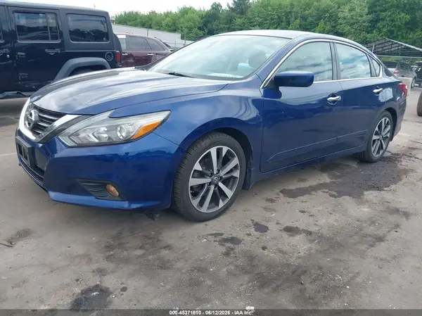1N4AL3AP1HN333045 2017 NISSAN ALTIMA - Image 2