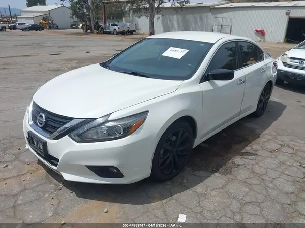 1N4AL3AP1HN336480 2017 NISSAN ALTIMA - Image 2