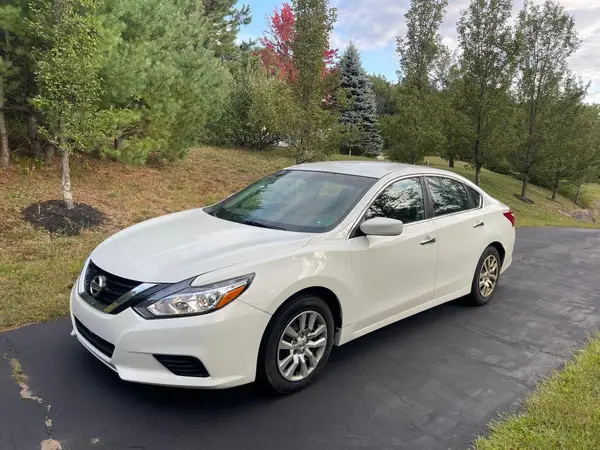 1N4AL3AP1HN340139 2017 NISSAN ALTIMA - Image 2