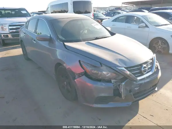 1N4AL3AP1HN343879 2017 NISSAN ALTIMA - Image 1