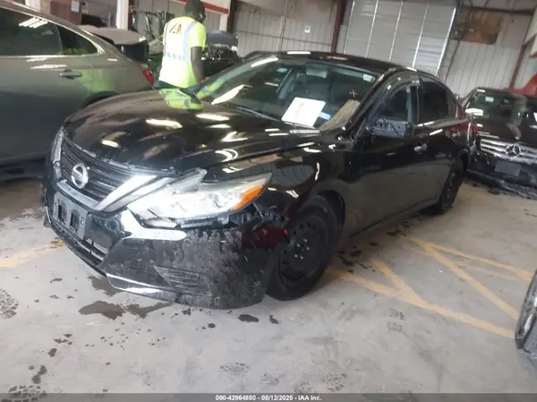 1N4AL3AP1HN346913 2017 NISSAN ALTIMA - Image 2
