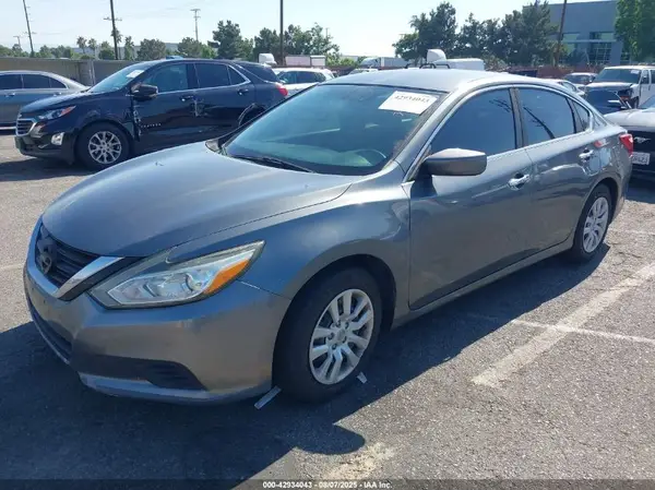 1N4AL3AP1HN347365 2017 NISSAN ALTIMA - Image 2