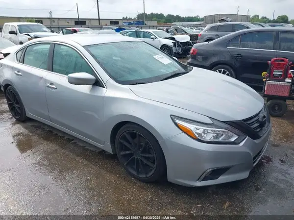 1N4AL3AP1HN347639 2017 NISSAN ALTIMA - Image 1