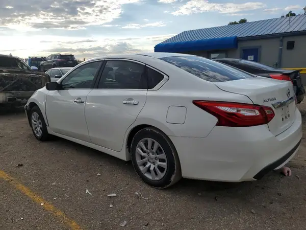 1N4AL3AP1HN350606 2017 NISSAN ALTIMA - Image 2