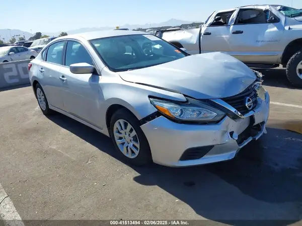 1N4AL3AP1HN353764 2017 NISSAN ALTIMA - Image 1