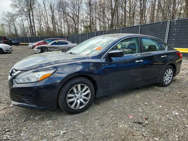 1N4AL3AP1HN358558 2017 NISSAN ALTIMA - Image 1