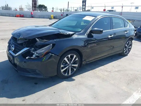 1N4AL3AP1HN359323 2017 NISSAN ALTIMA - Image 2