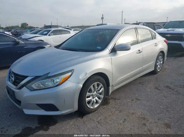 1N4AL3AP1HN359855 2017 NISSAN ALTIMA - Image 2