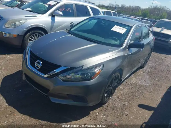 1N4AL3AP1HN360391 2017 NISSAN ALTIMA - Image 2