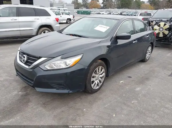 1N4AL3AP1HN364957 2017 NISSAN ALTIMA - Image 2