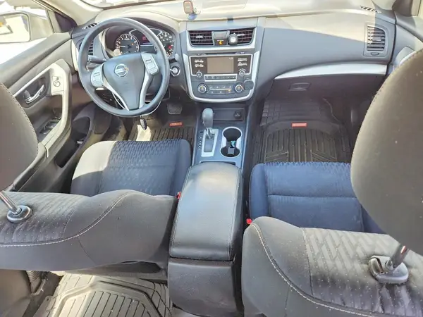 1N4AL3AP1HN365784 2017 NISSAN ALTIMA - Image 8