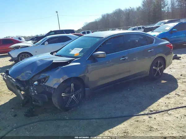 1N4AL3AP1HN365946 2017 NISSAN ALTIMA - Image 2