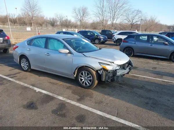 1N4AL3AP1HN366305 2017 NISSAN ALTIMA - Image 1