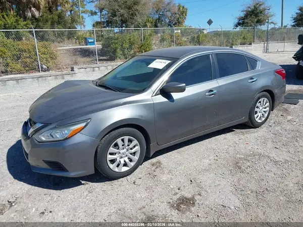 1N4AL3AP1JC102017 2018 NISSAN ALTIMA - Image 2
