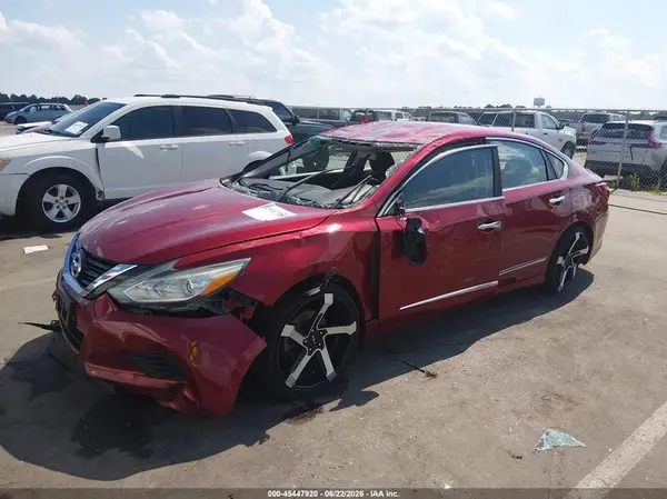 1N4AL3AP1JC102454 2018 NISSAN ALTIMA - Image 2