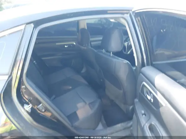 1N4AL3AP1JC104348 2018 NISSAN ALTIMA - Image 8