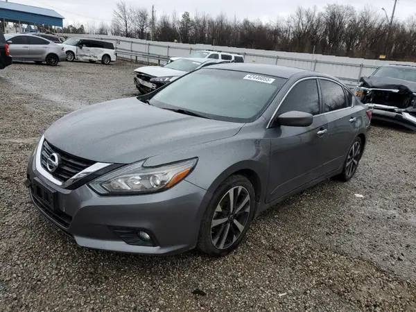 1N4AL3AP1JC105614 2018 NISSAN ALTIMA - Image 1