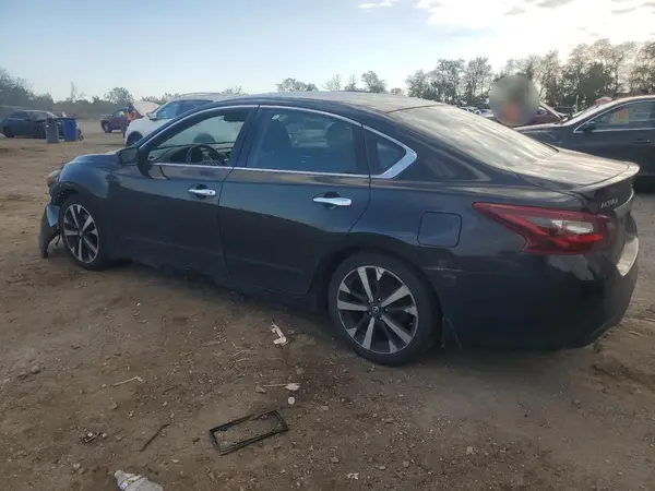 1N4AL3AP1JC106634 2018 NISSAN ALTIMA - Image 2