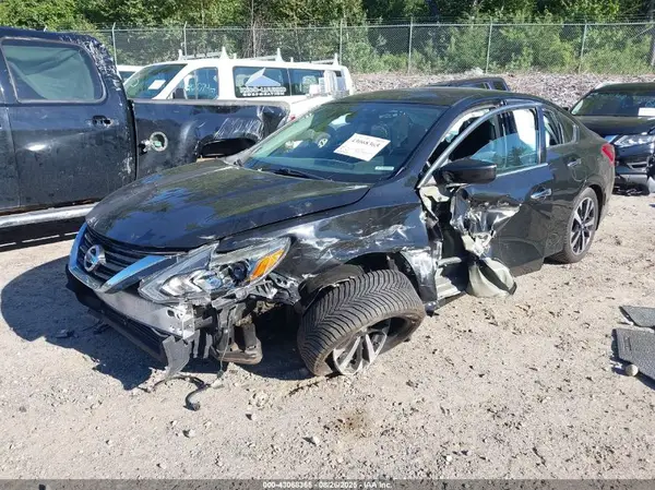1N4AL3AP1JC107430 2018 NISSAN ALTIMA - Image 2