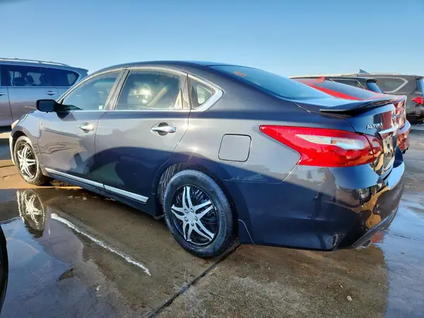 1N4AL3AP1JC113955 2018 NISSAN ALTIMA - Image 2