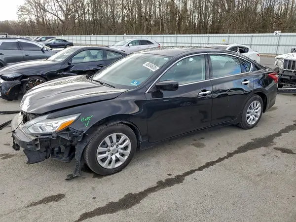 1N4AL3AP1JC115771 2018 NISSAN ALTIMA - Image 1