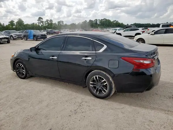 1N4AL3AP1JC118167 2018 NISSAN ALTIMA - Image 2