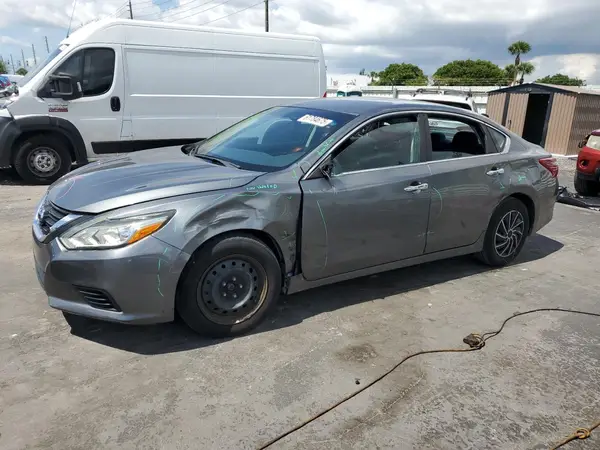 1N4AL3AP1JC118220 2018 NISSAN ALTIMA - Image 1