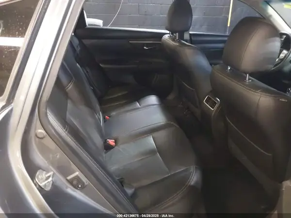 1N4AL3AP1JC123210 2018 NISSAN ALTIMA - Image 8