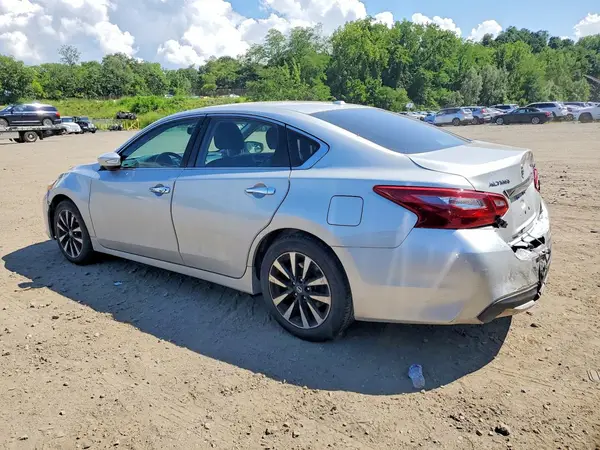 1N4AL3AP1JC124809 2018 NISSAN ALTIMA - Image 2
