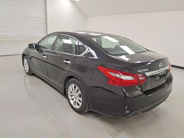 1N4AL3AP1JC125491 2018 NISSAN ALTIMA - Image 2