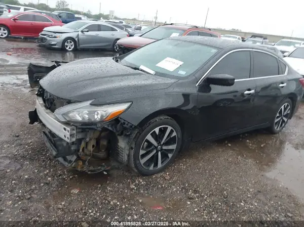 1N4AL3AP1JC131386 2018 NISSAN ALTIMA - Image 2