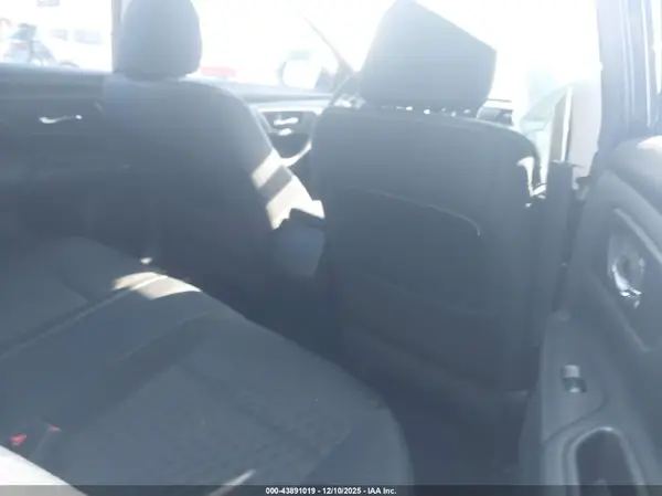 1N4AL3AP1JC132120 2018 NISSAN ALTIMA - Image 8