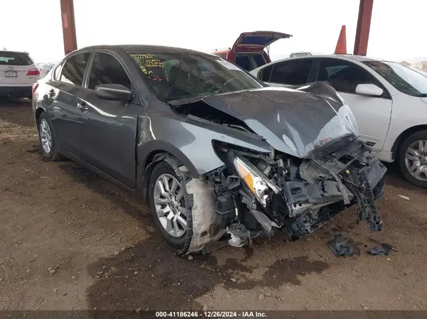 1N4AL3AP1JC132991 2018 NISSAN ALTIMA - Image 1