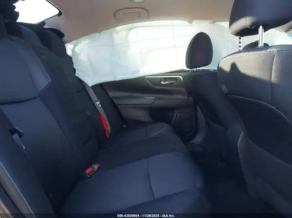 1N4AL3AP1JC136099 2018 NISSAN ALTIMA - Image 8