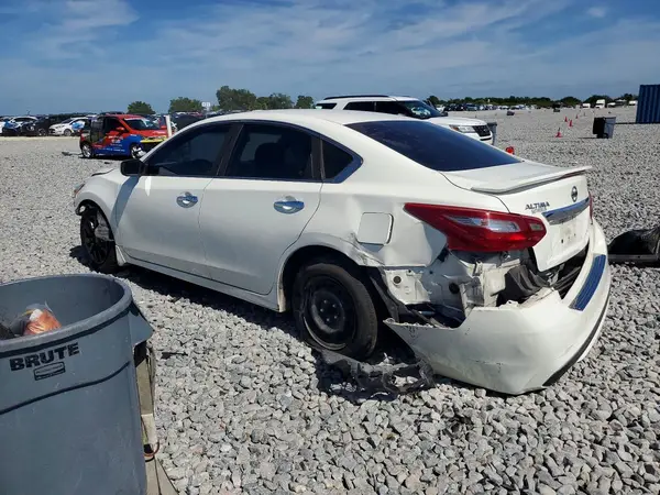 1N4AL3AP1JC140623 2018 NISSAN ALTIMA - Image 2