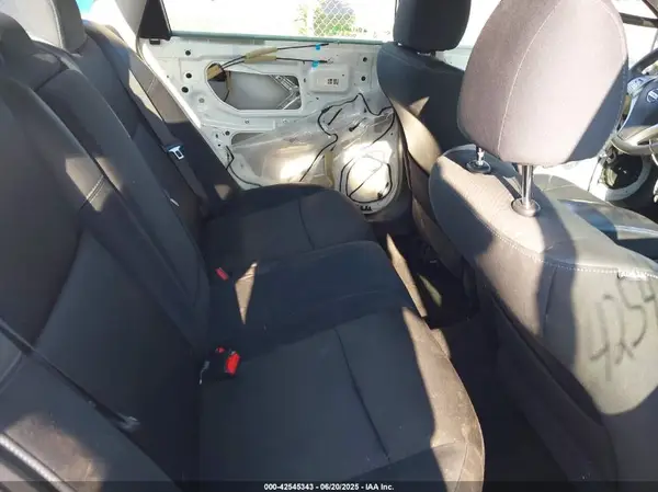 1N4AL3AP1JC140640 2018 NISSAN ALTIMA - Image 8