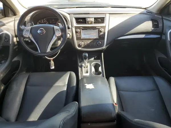 1N4AL3AP1JC143389 2018 NISSAN ALTIMA - Image 8