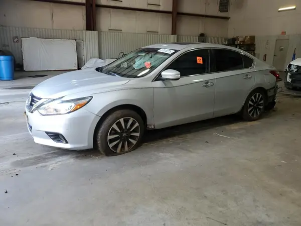 1N4AL3AP1JC146003 2018 NISSAN ALTIMA - Image 1