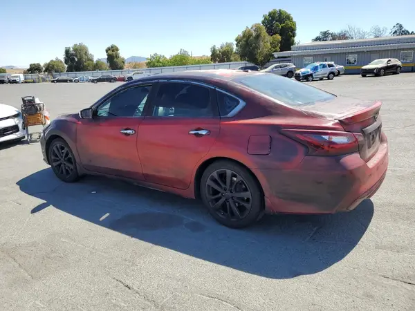 1N4AL3AP1JC146244 2018 NISSAN ALTIMA - Image 2