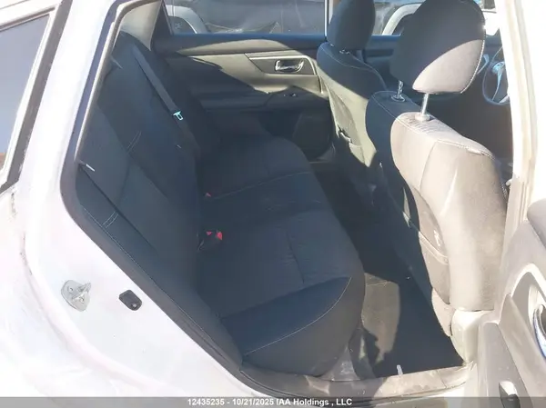 1N4AL3AP1JC151704 2018 NISSAN ALTIMA - Image 8