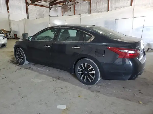 1N4AL3AP1JC152271 2018 NISSAN ALTIMA - Image 2
